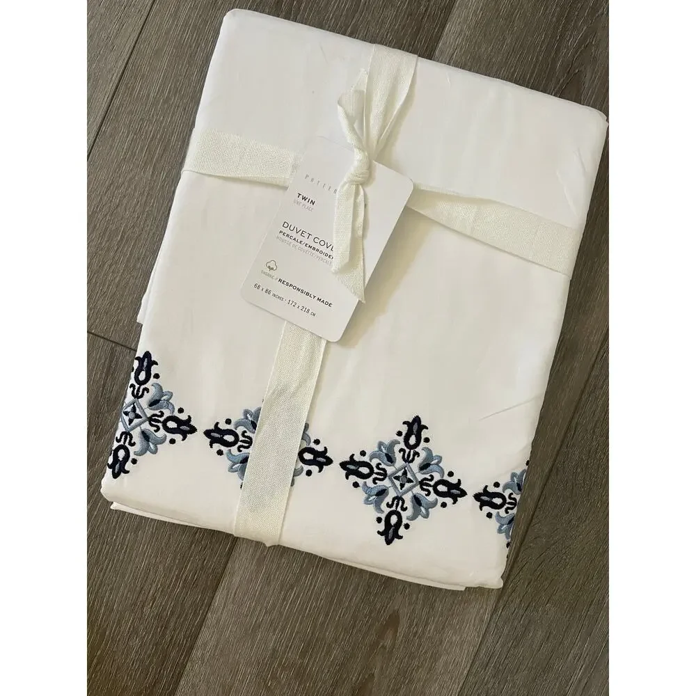 New Pottery Barn Tile Twin Duvet Cover White Blue